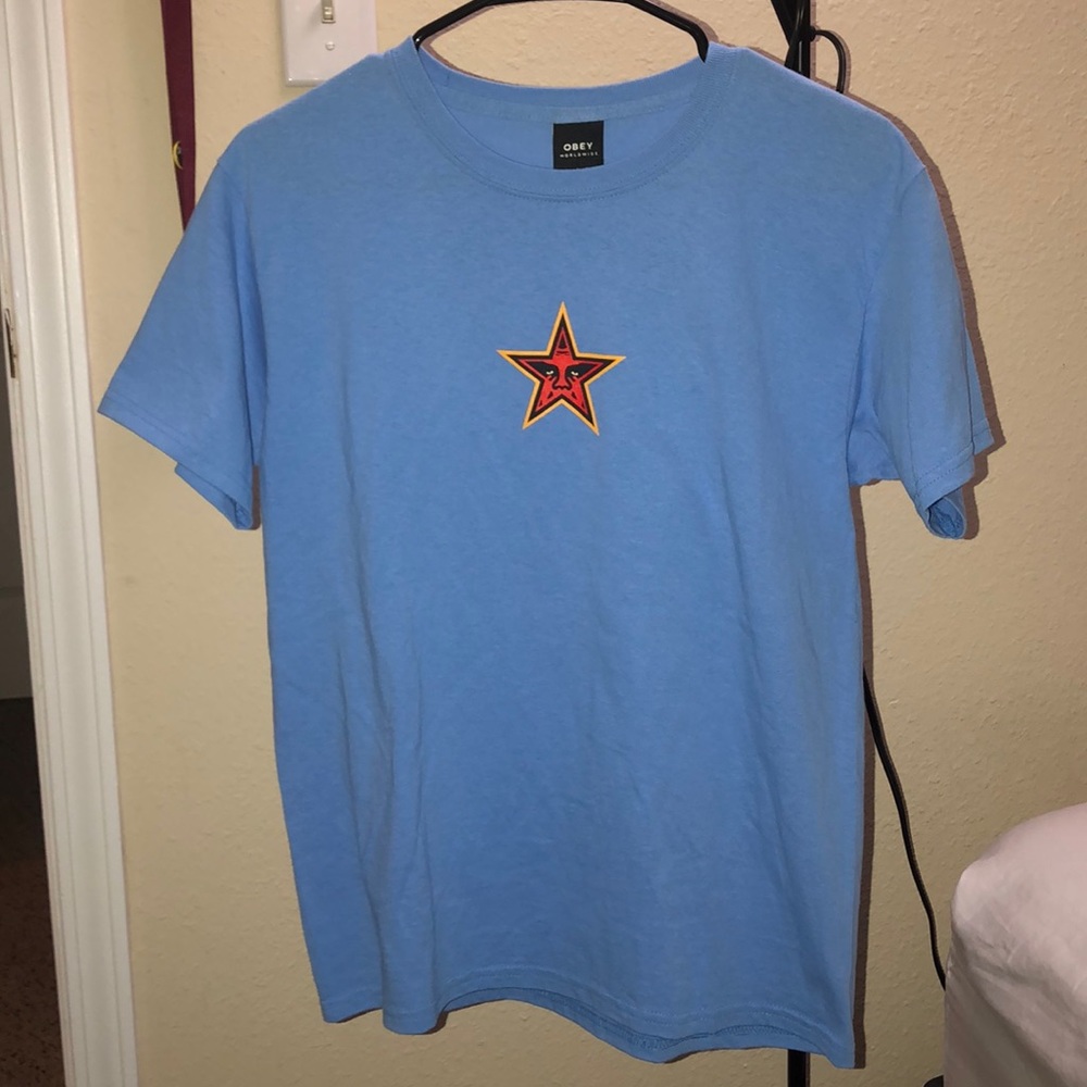 obey star tee